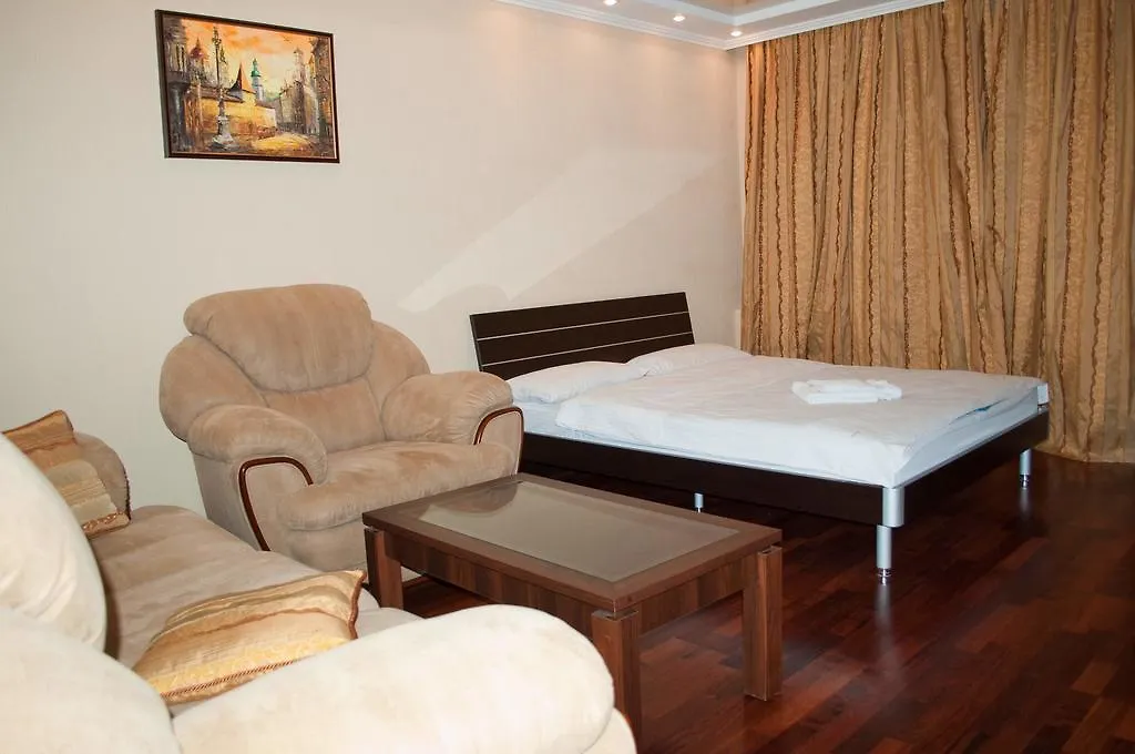 Kyivstay Pochaynynska Apartment 키예프