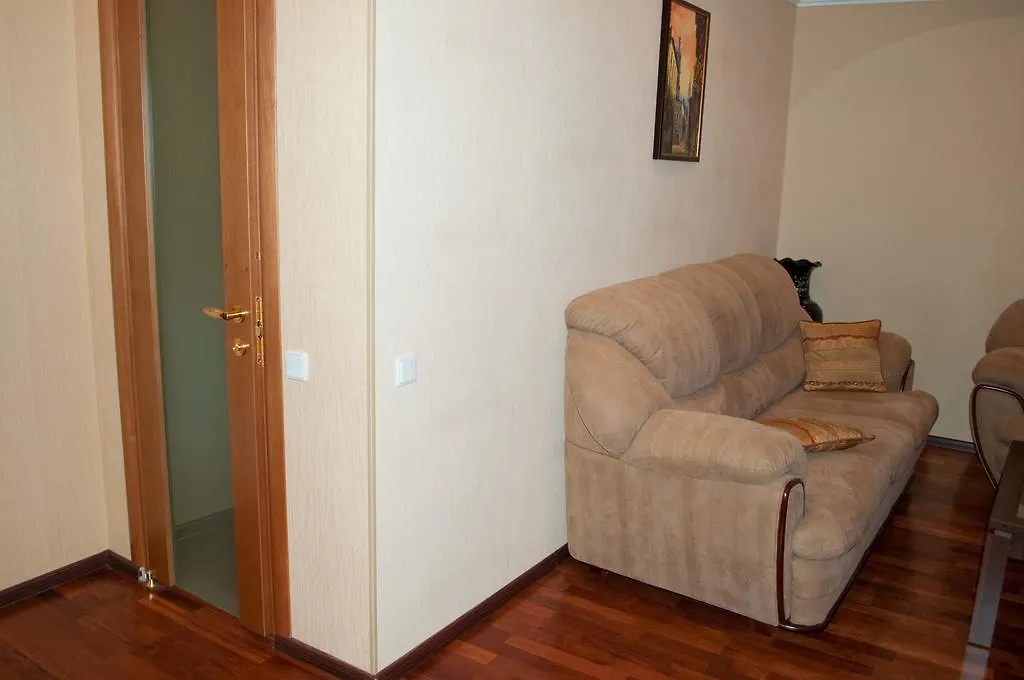 Kyivstay Pochaynynska Apartment