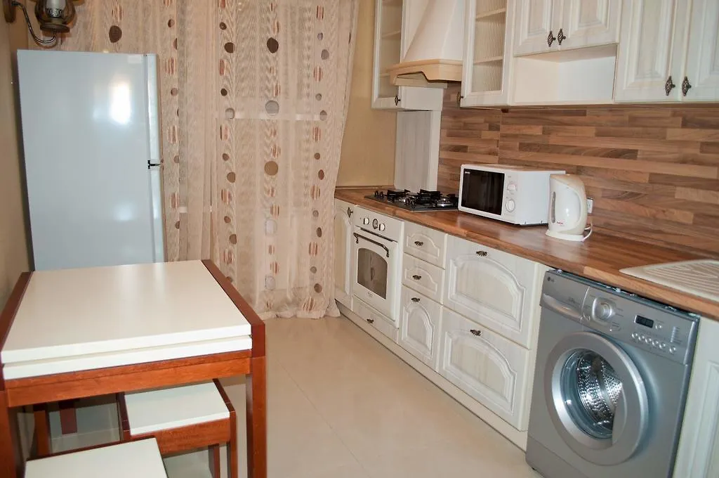 Kyivstay Pochaynynska Apartment  Kiev